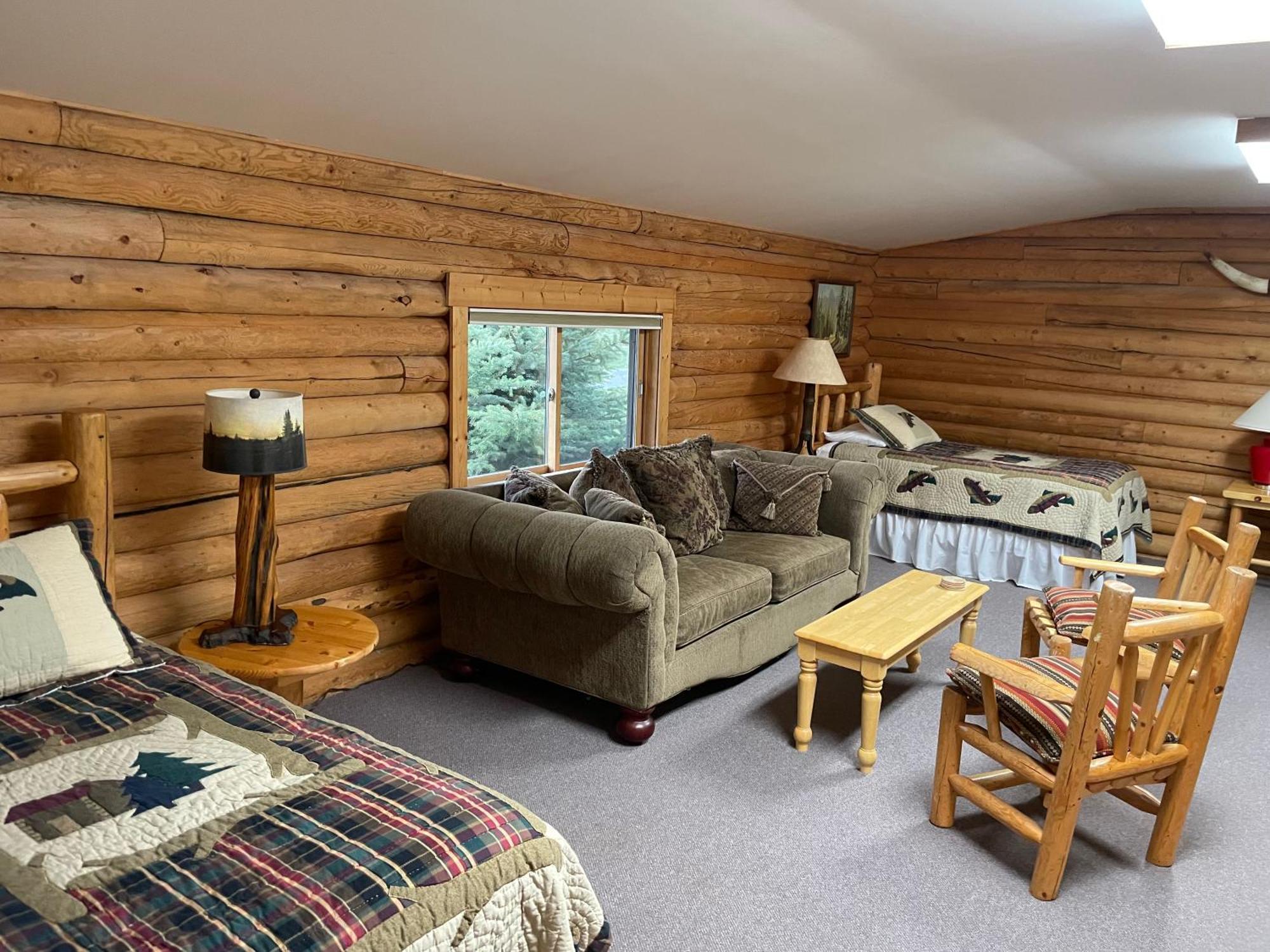 Inn On The Beartooth